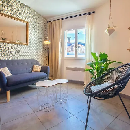 Appartement Chic - Les Toits De L'argenterie - Netflix